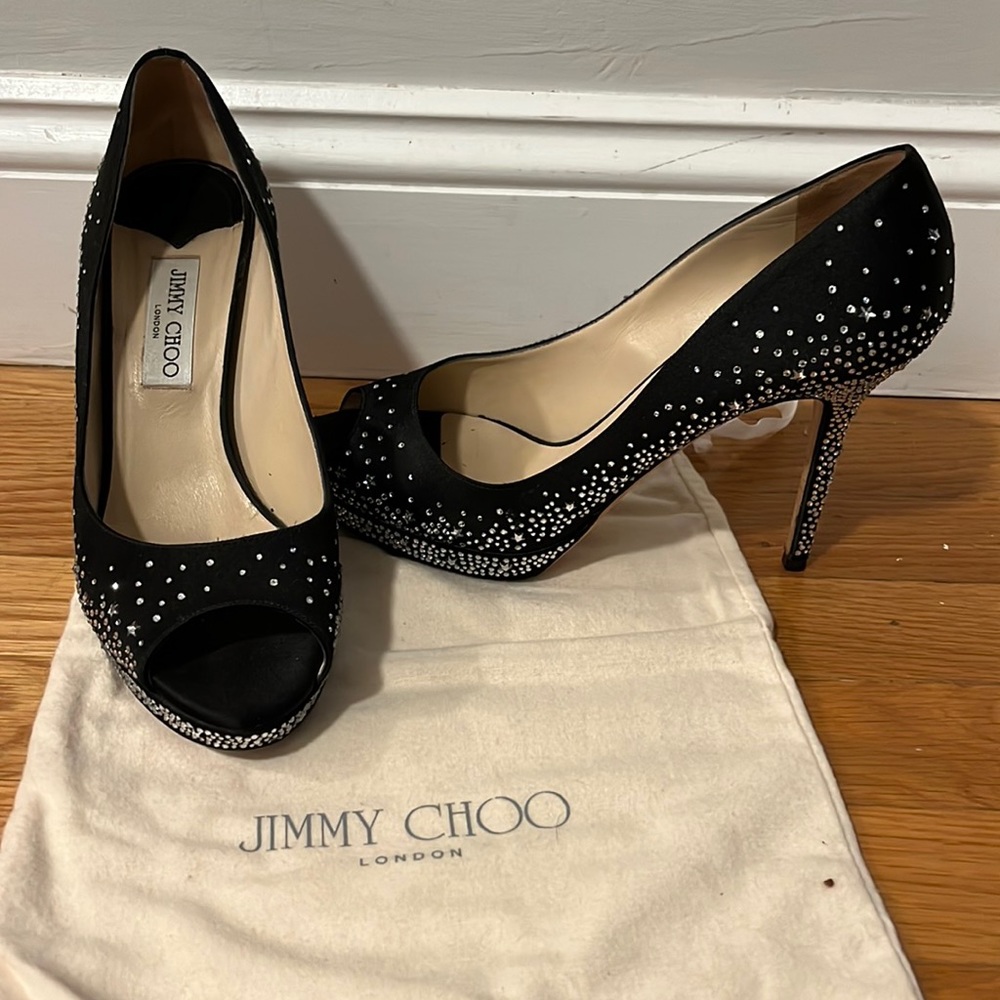 Jimmy Choo peep toe pumps - W 41